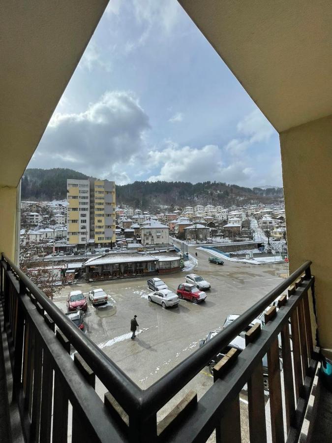 Апартамент Родопско Мече Devin Exterior photo