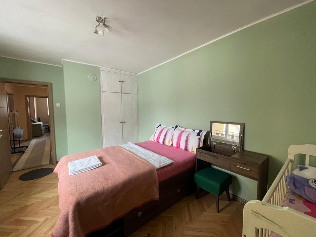 Апартамент Родопско Мече Devin Exterior photo